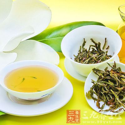 长期饮用普洱茶能使胆固醇及甘油脂减少