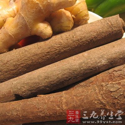 八角、桂皮、小茴、丁香、草果、三奈 八角、桂皮、小茴、丁香、草果、三奈