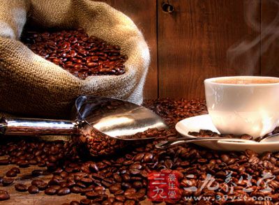 首先让我们先来了解一下咖啡豆