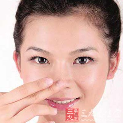 左侧鼻塞向右卧,右侧鼻塞向左卧 鼻子不通气小妙招