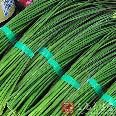 韭菜花洗净切段