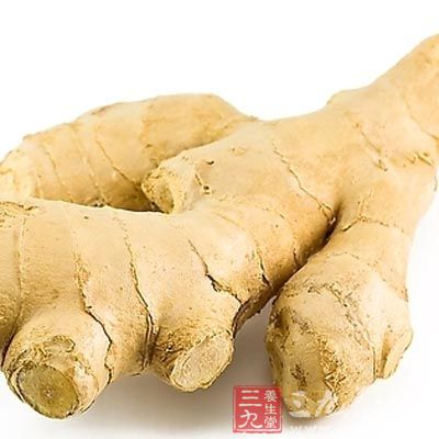 胡椒20克，生姜3片，红枣6个，猪肚250克