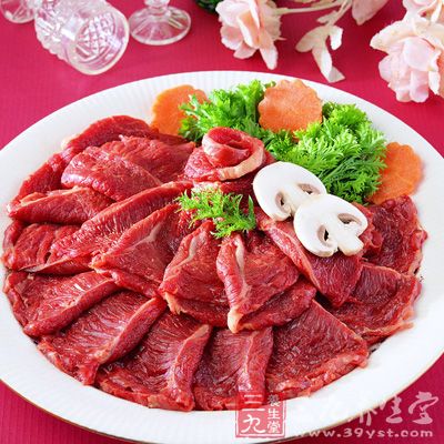 牛里脊肉300克，白梨100克