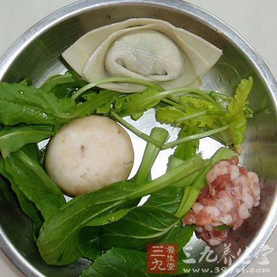 一些中醫(yī)認(rèn)為性寒、滑利的野菜