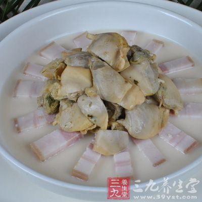 大河蚌1个，豆腐1盒