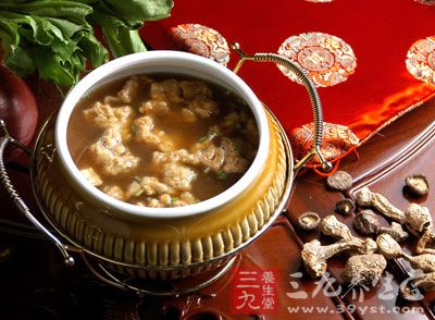 药材煲汤并非人人适合 药材煲汤并非人人适合