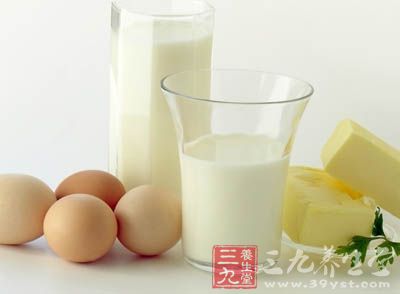 而含乳饮料只含1/3鲜牛奶