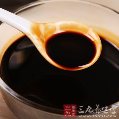 用一汤匙料酒,一汤匙生抽 用一汤匙料酒,一汤匙生抽