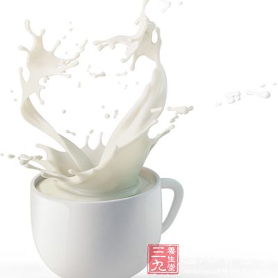 瘦肉、牛奶、鱼虾、贝类、大豆 瘦肉、牛奶、鱼虾、贝类、大豆