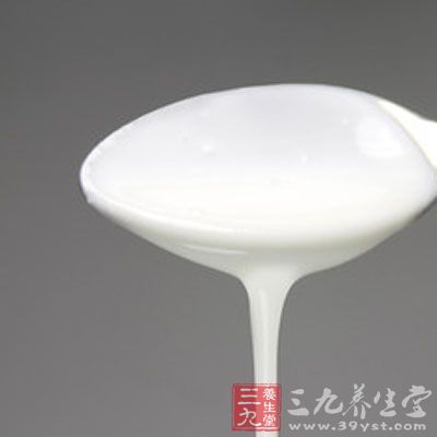 事实上，酸奶虽好，但并不是所有人都适合食用