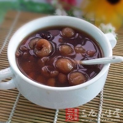 红豆薏仁桂圆糖水的做法