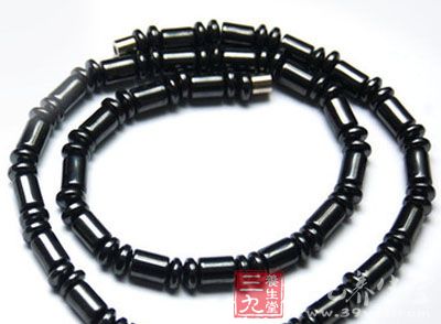 说到防辐射项链,大家应该都不陌生 说到防辐射项链,大家应该都不陌生