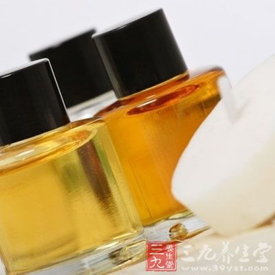 凡含有精油、高纯度植物提取物