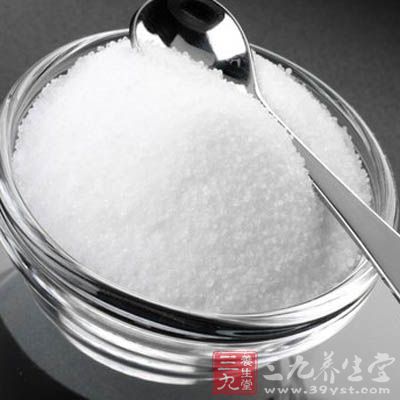 嫩叶500克,精盐、味精、葱花、猪油各适量 嫩叶500克,精盐、味精、葱花、猪油各适量