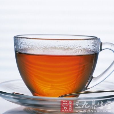 心脏病患者每天喝4杯红茶，血管舒张度可以从6%增加到10%