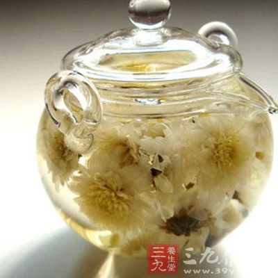 菊花茶可以清热去火