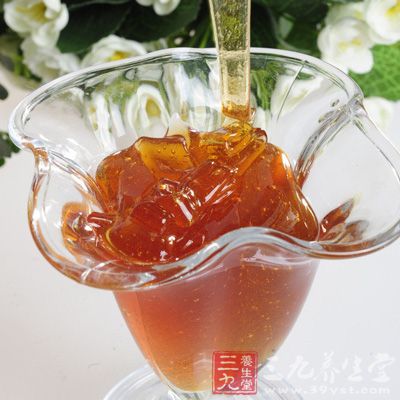 蜂蜜對創(chuàng)面有收斂、營養(yǎng)和促進愈合作用