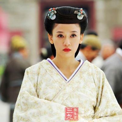 汉高皇后,姓吕名雉(前241年-前180年.