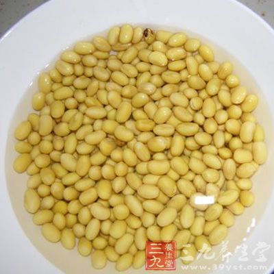 煮黄豆水可治脚气