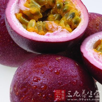 治外感風(fēng)熱咳嗽：轉(zhuǎn)枝蓮莖葉、壩子花、枇杷葉各9克，煎水服