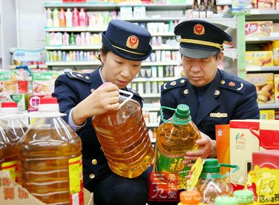去年广东查处2万余宗食品药品违法案件
