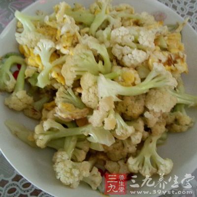 菜花炒雞蛋的營(yíng)養(yǎng)做法