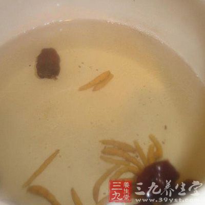 太子參泡水喝的功效