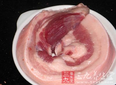 反映发现猪肉有异物 恶心到吃不下饭