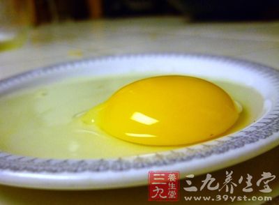 鸡子黄的药用价值与应用_清热药_中药图典