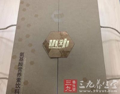 第一眼看去，黄金比例的长方形礼盒