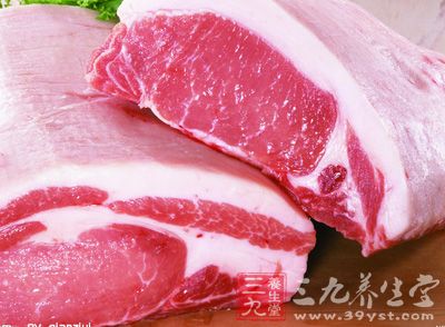 不选色泽鲜红的生猪肉 不选色泽鲜红的生猪肉