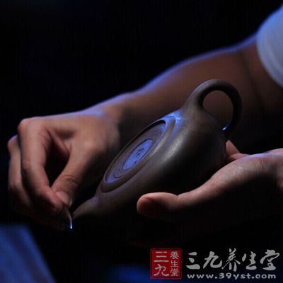 养一把壶，更要全心全意，呵护倍至