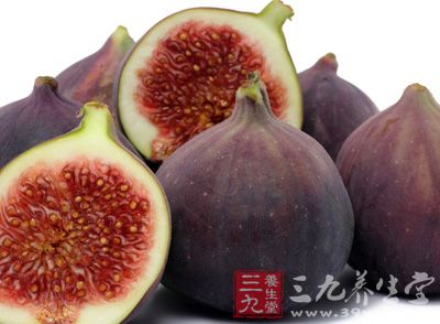 饮食：以滋阴润燥为主