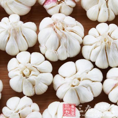 大蒜含有一种“配糖体”分