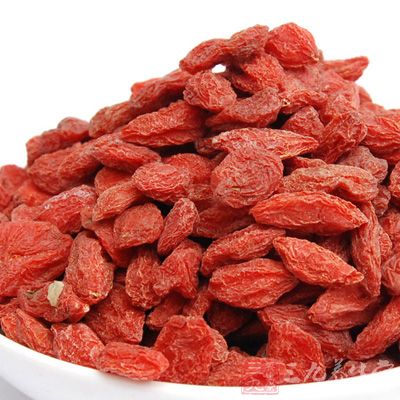 当春之时，食味宜减酸增甘，以养脾气