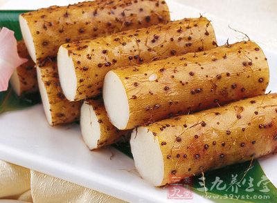 妇女易患白带多而黄,应少吃辛热食物,多吃一些清热利湿之品 妇女易患白带多而黄,应少吃辛热食物,多吃一些清热利湿之品