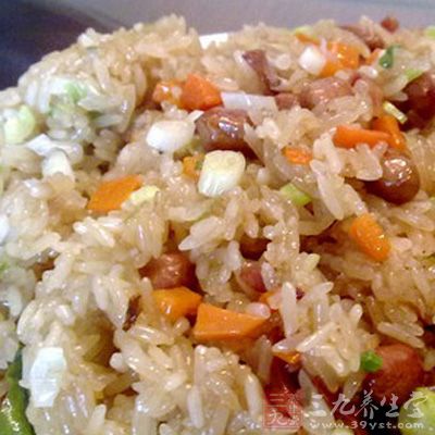 广东：吃糯米饭