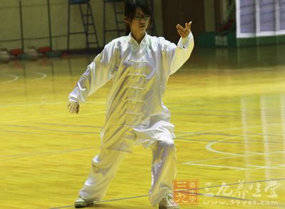 孙式太极拳 孙式太极拳训练有完整体系