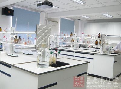中国建成最先进生物安全实验室 可研究埃博拉