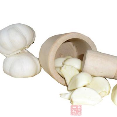 捣蒜器：一种中国家庭必备的厨房日用小商品