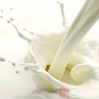 牛奶、起司、奶油、酵母乳，这些食物会破坏镁的吸收