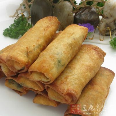 春卷也是立春日人們經(jīng)常食用的一種節(jié)慶美食