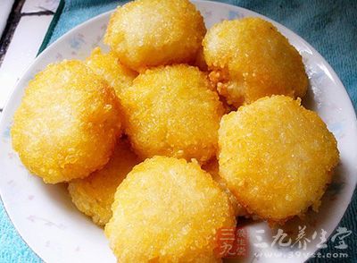 在南方某些地方，还有农历十月吃糍粑的习俗