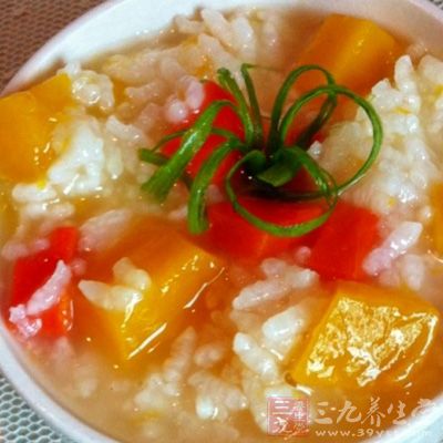 精羊肉100~150克,粳米150克,萝卜1个 精羊肉100~150克,粳米150克,萝卜1个