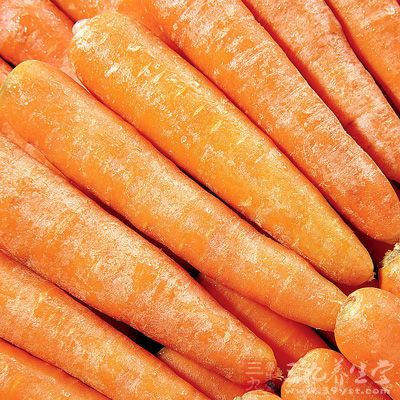 胡萝卜怎么吃有营养?包饺子和着肉好 胡萝卜怎么吃有营养?包饺子和着肉好