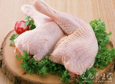 过敏体质或者身患皮肤病的患者一定要不吃或少吃公鸡、鲤鱼 过敏体质或者身患皮肤病的患者一定要不吃或少吃公鸡、鲤鱼