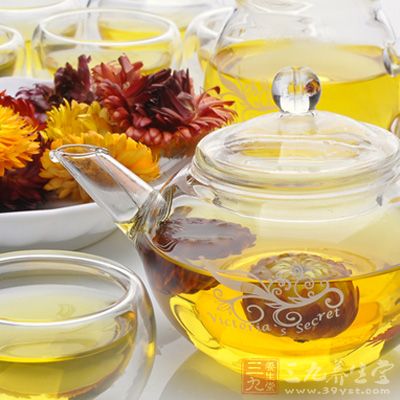 多喝菊花茶 多喝菊花茶