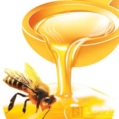 冲服蜂蜜的水温好不超过60℃ 冲服蜂蜜的水温好不超过60℃