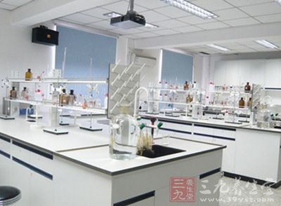 南通大学附属医院成国际医学参考实验室