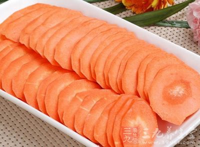 胡萝卜对改善便秘很有帮助 胡萝卜对改善便秘很有帮助